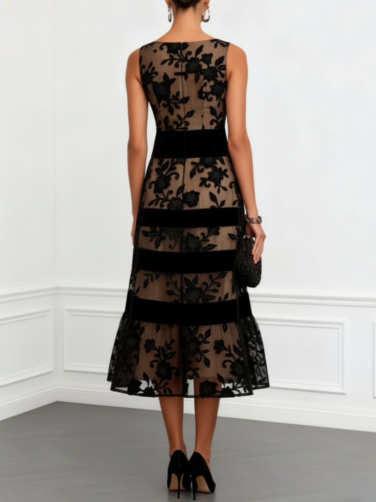 Solène | Vestido midi de corte trapecio de tul negro con estampado floral y sin mangas