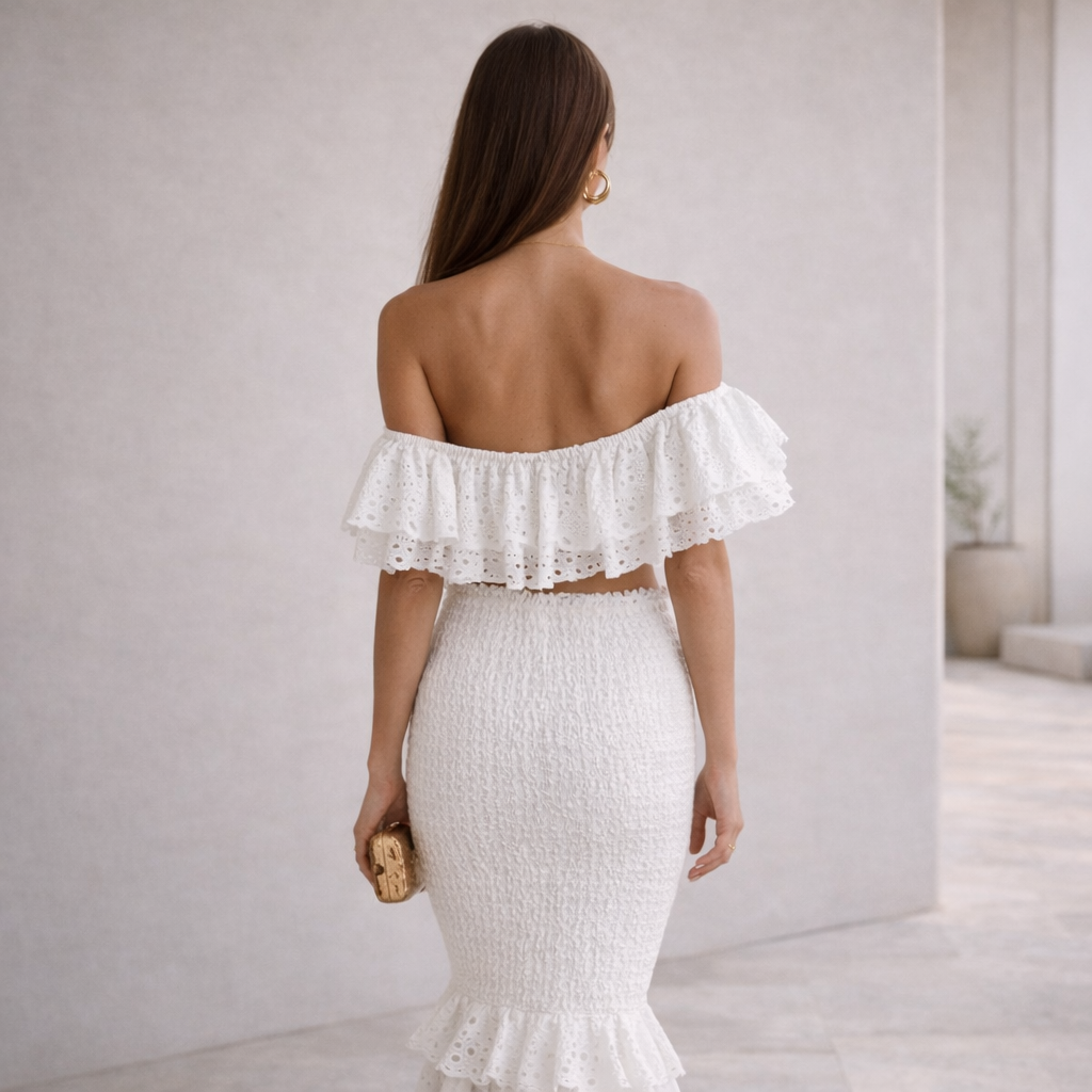 CONJUNTO DOLLY LACE - Elegancia romántica con silueta sirena