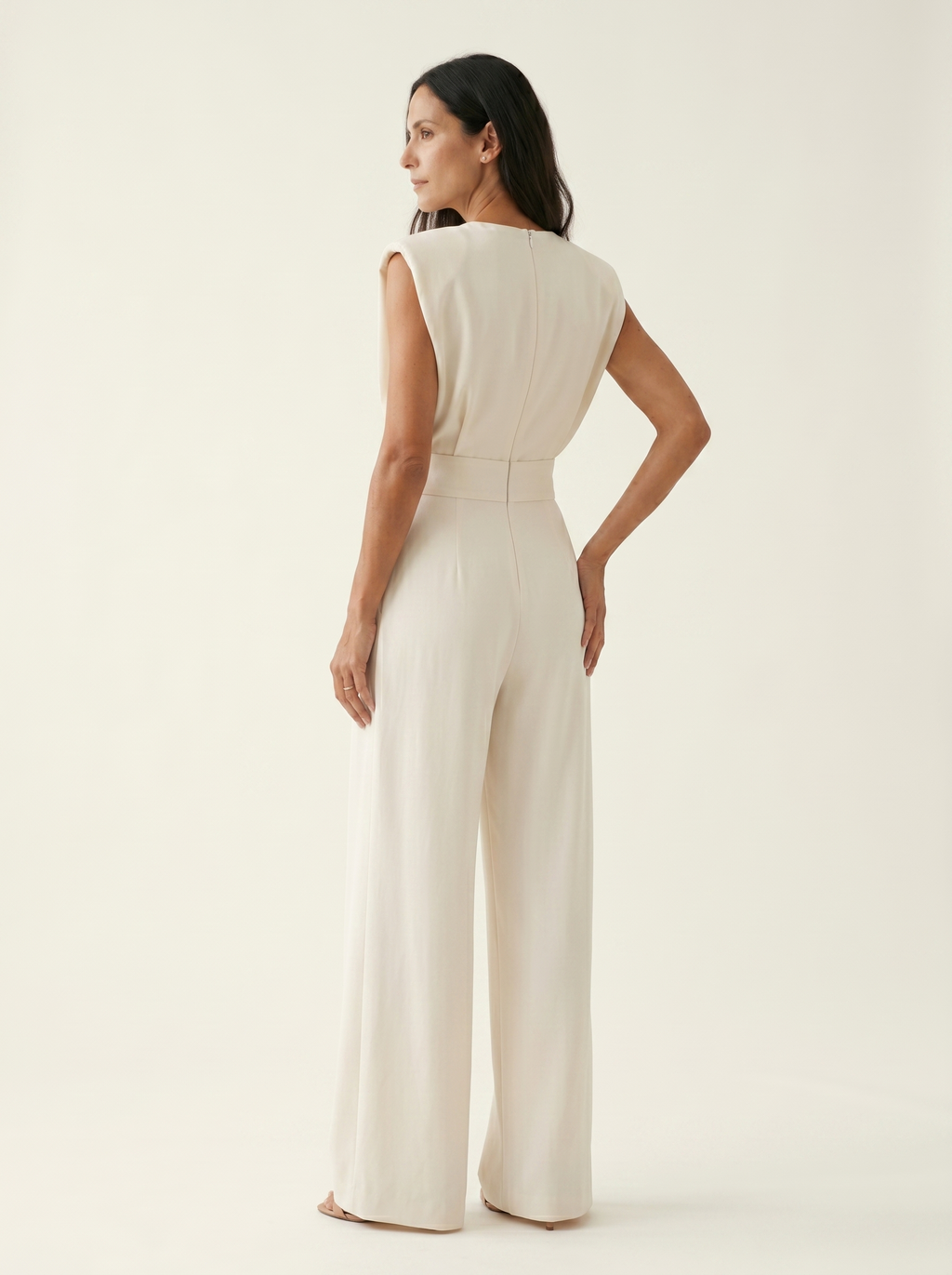 Valeria - Conjunto con Cinturón Minimalista que Define Tu Estilo