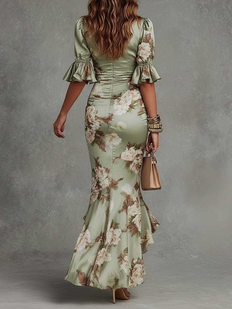 Anne™ | Vestido largo asimétrico de satén verde con cuello en V, mangas abullonadas y estampado floral