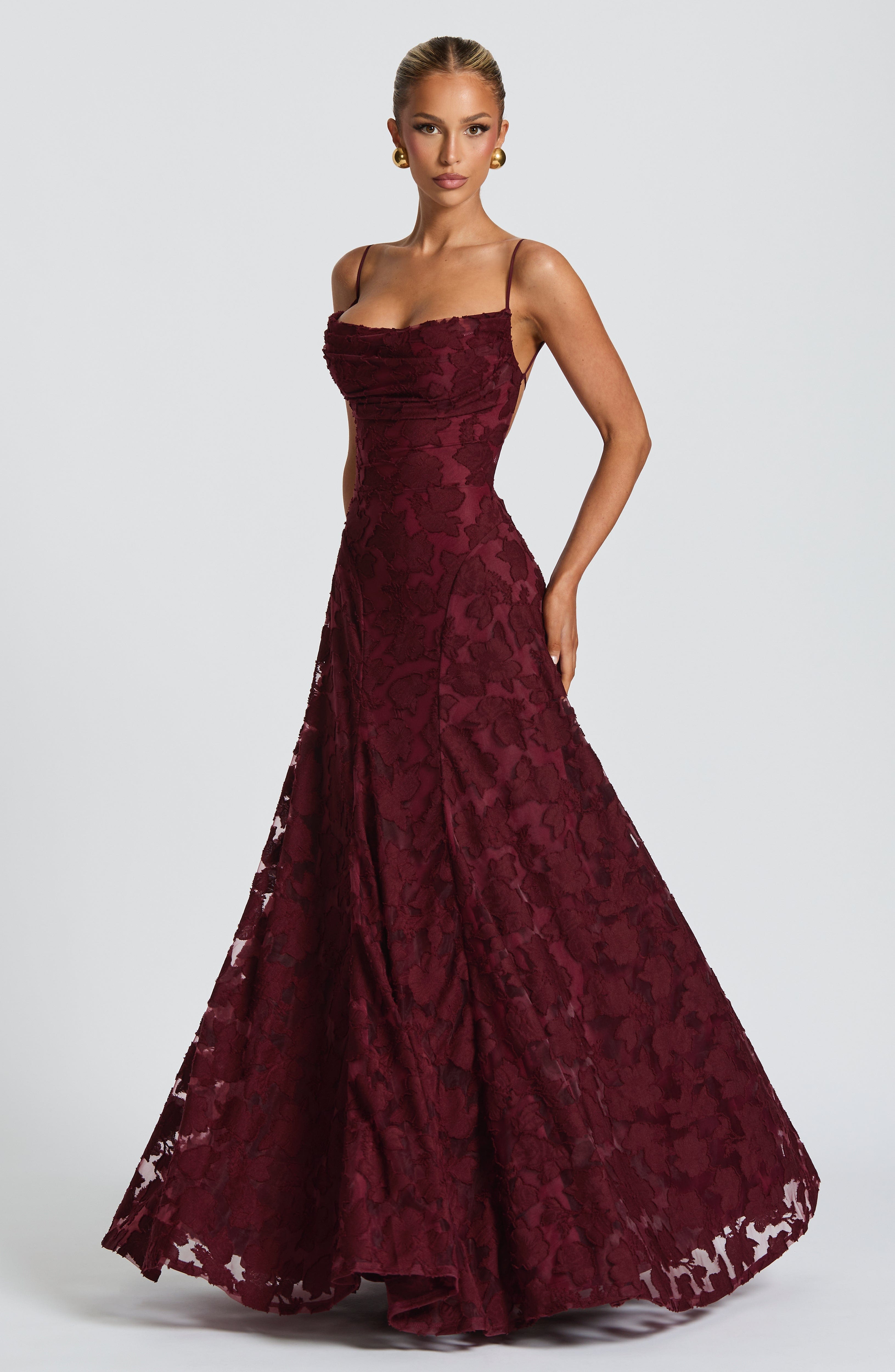 Vestido Manuela - Elegancia fluida con acabado sofisticado