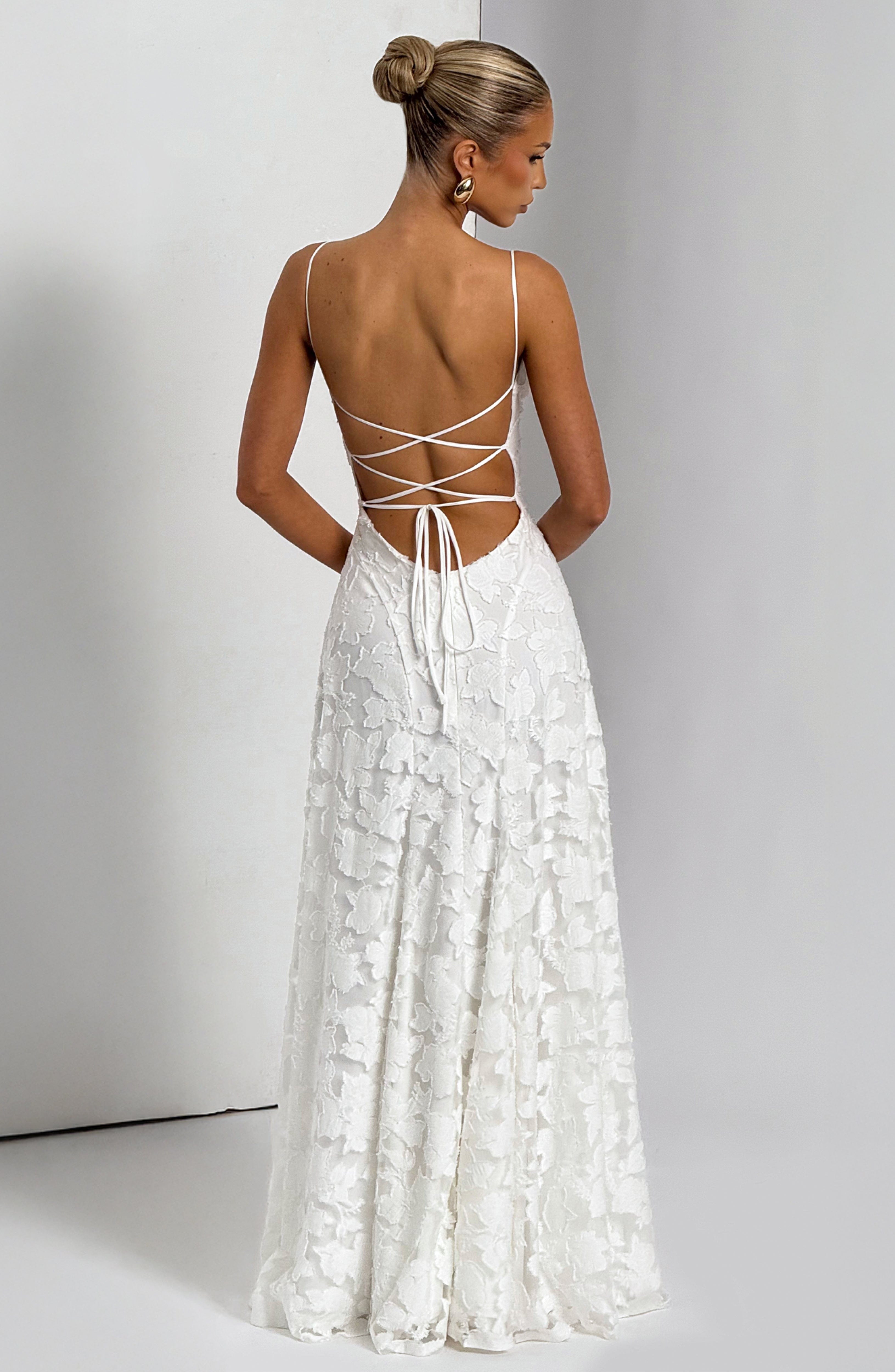 Vestido Manuela - Elegancia fluida con acabado sofisticado