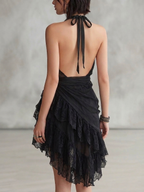 Eléonore | Vestido corto negro con espalda descubierta, volantes y encaje
