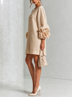 Brune | Robe courte en lin mélangé à manches bouffantes — Beige