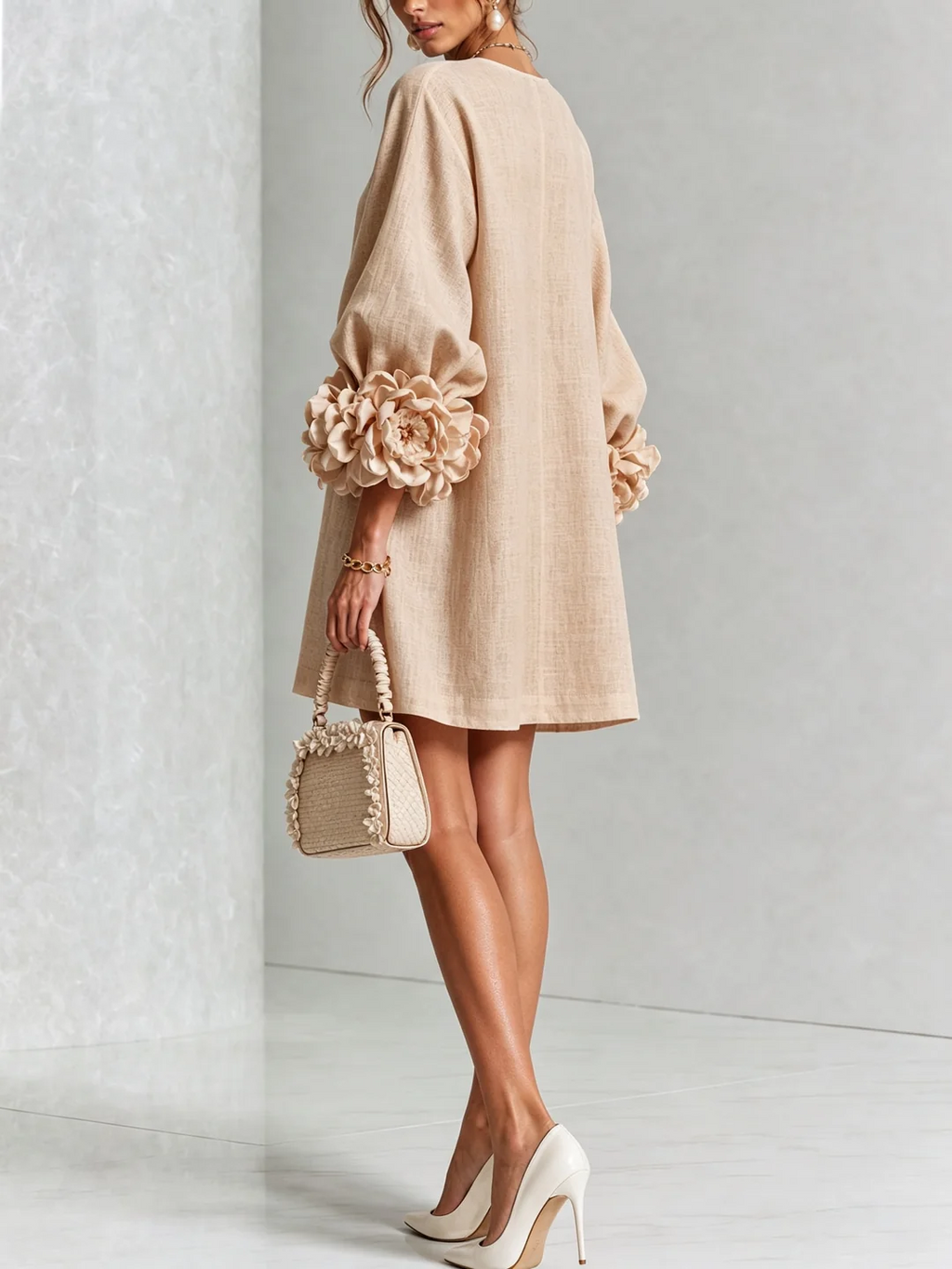 Brune | Robe courte en lin mélangé à manches bouffantes