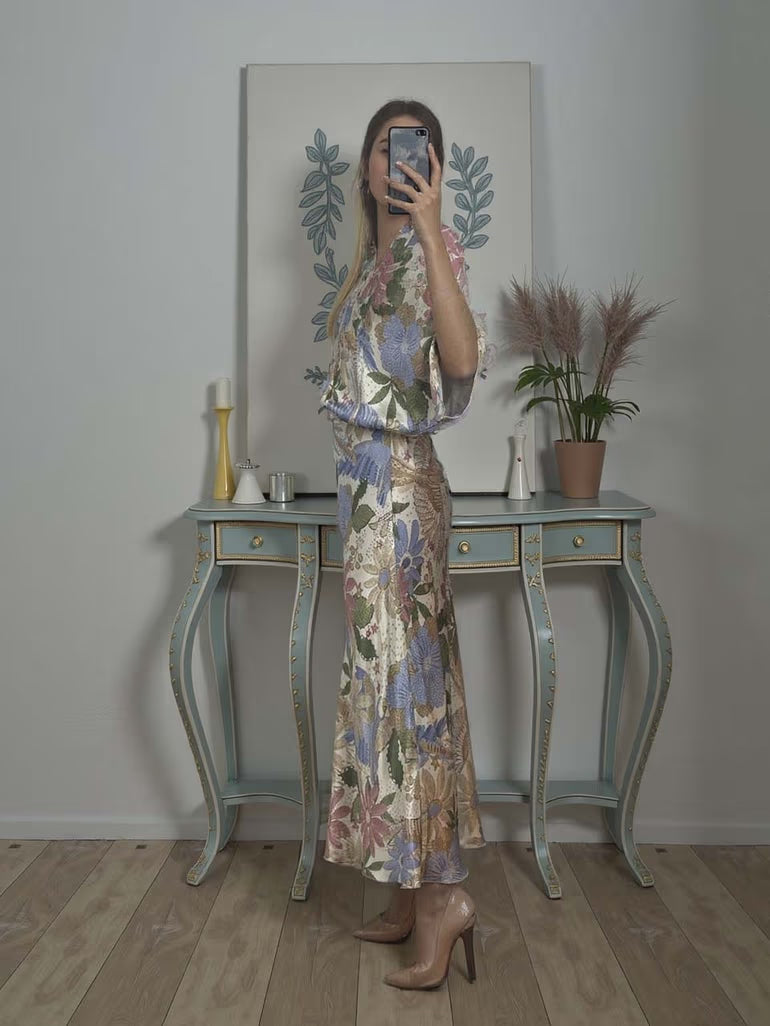 Conjunto Margarita - Elegancia fluida y feminidad sofisticada