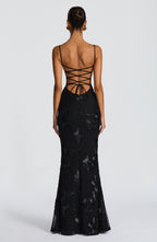 Vestido Raquel - Elegancia estructurada con detalles exclusivos