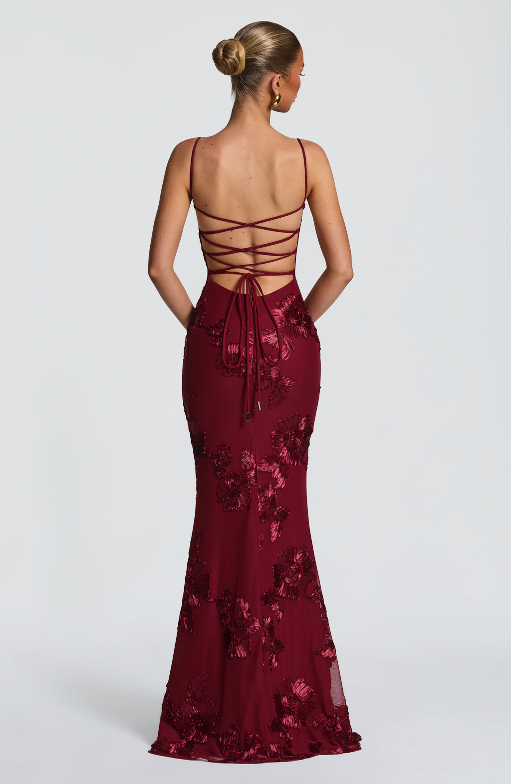 Vestido Raquel - Elegancia estructurada con detalles exclusivos