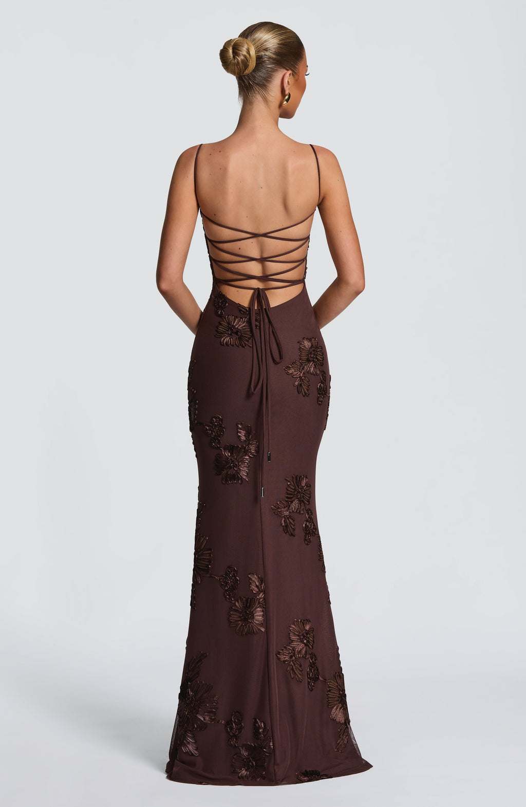 Vestido Raquel - Elegancia estructurada con detalles exclusivos