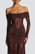 Vestido Libra - Elegancia sofisticada con encaje y drapeado